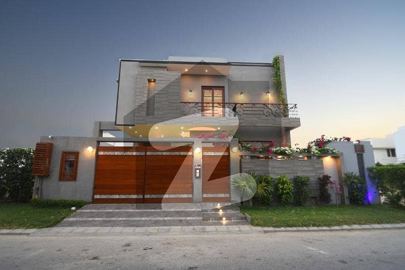 DHA Phase 8 – Creekside Villa